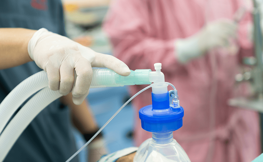 鎮静剤で苦痛を感じさせない内視鏡
