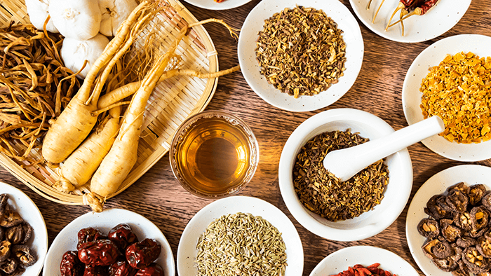 便秘の漢方治療｜代表的な種類・効能・副作用をわかりやすく解説